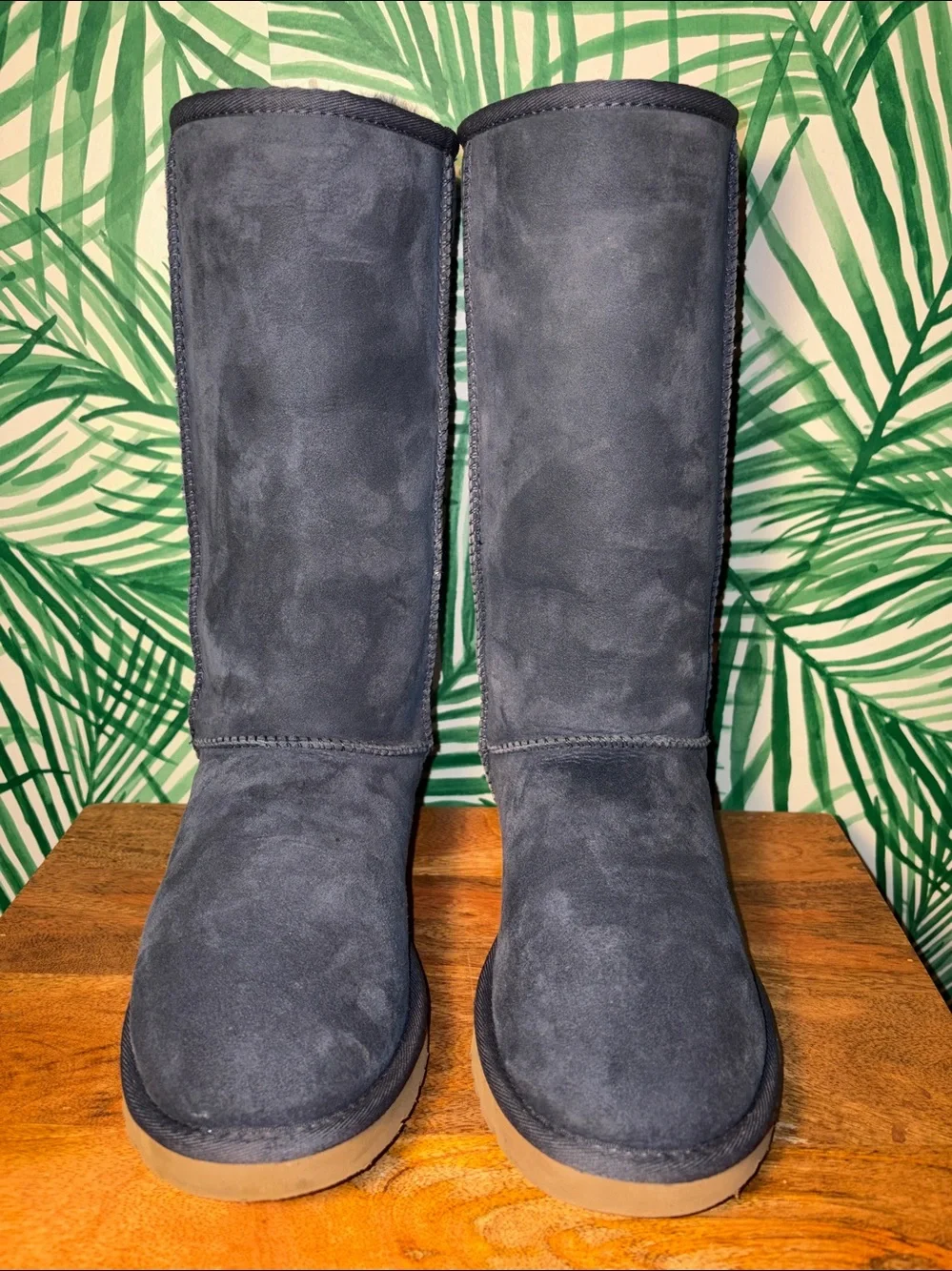 UGG blue classic